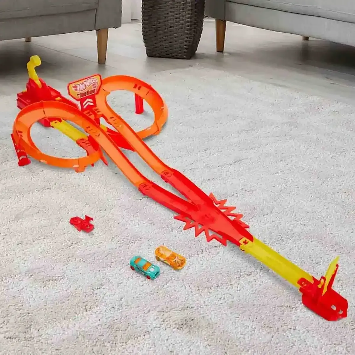 Hot Wheels Hot Ones Otoyol Çılgınlığı Oyun Seti