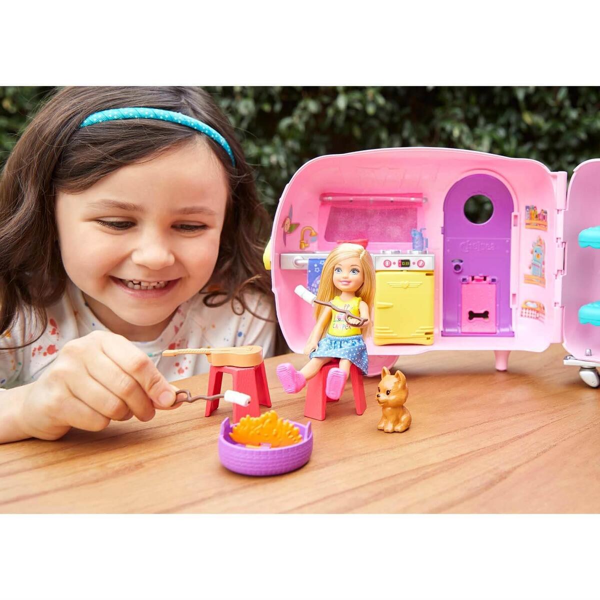 Barbie Chelseanin Karavanı