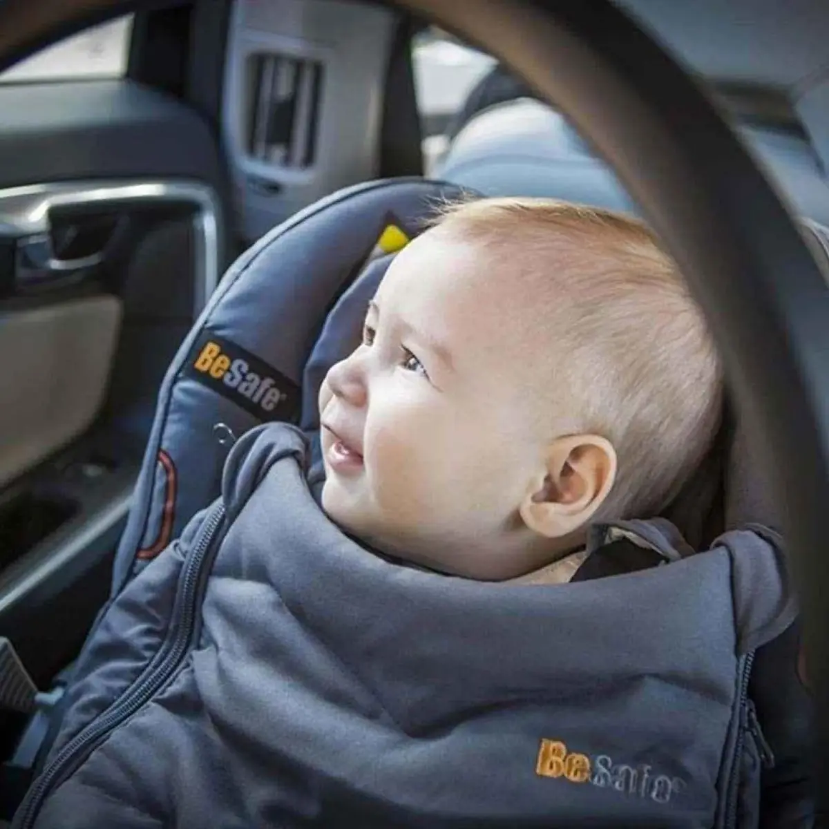 Besafe Izi Go Footmuff Kışlık Oto Koltuğu Kılıfı Ruby Red