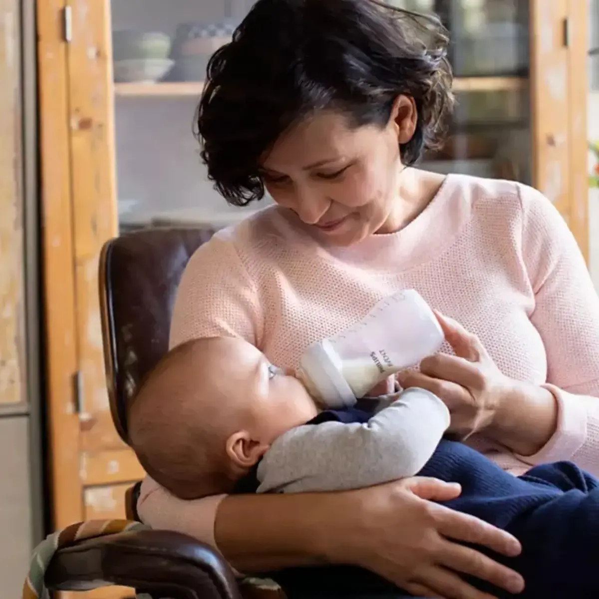 Philips Avent Doğal Tepkili PP Biberon 260ml 1+ Ay