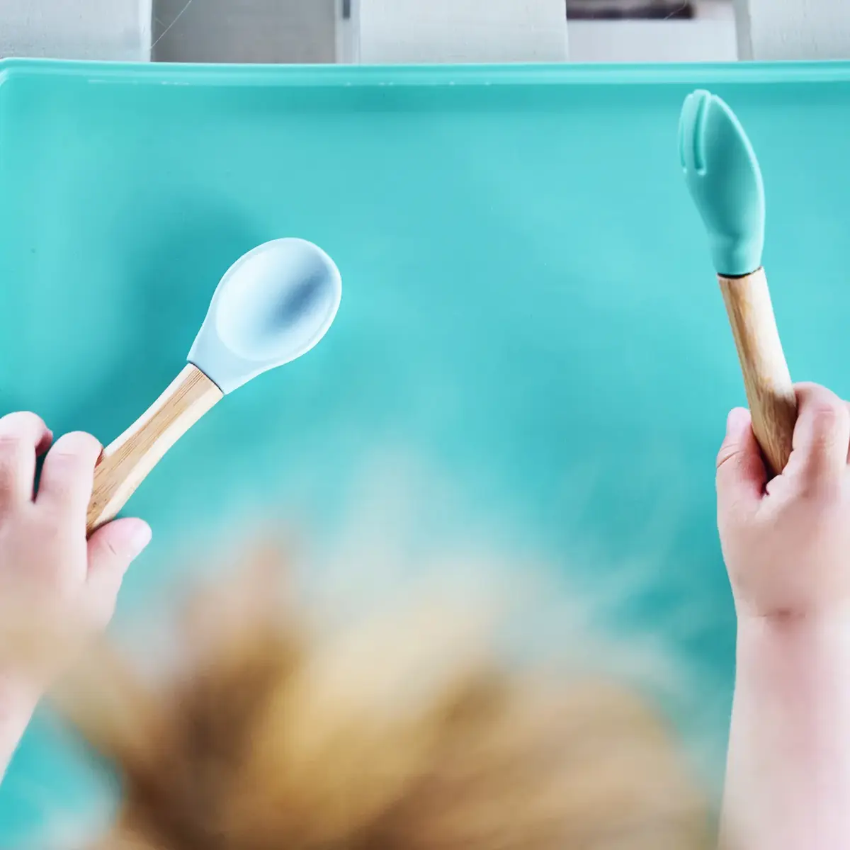 OiOi Silikon Mat Aqua Green