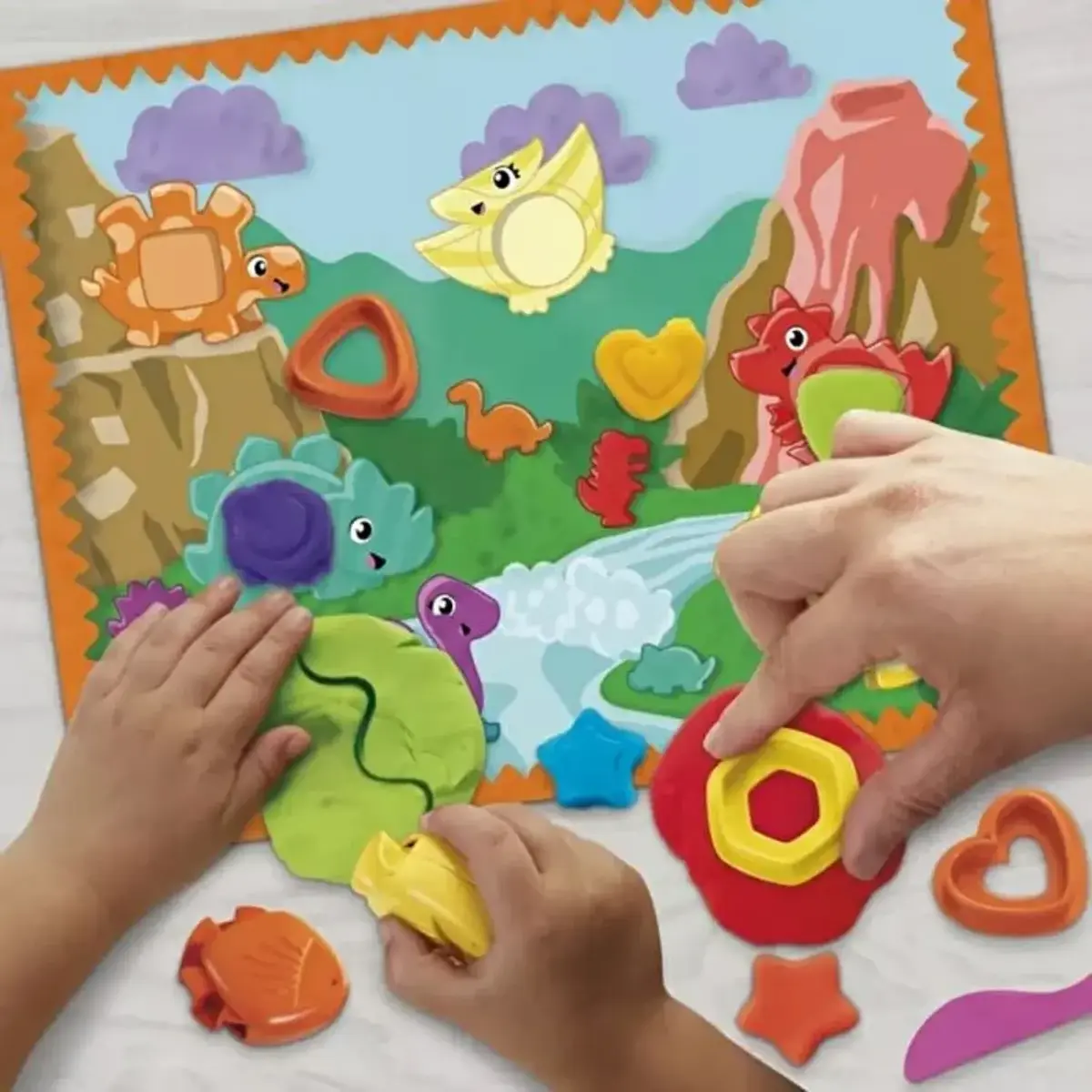Play-Doh Shapes And Colors Dıno