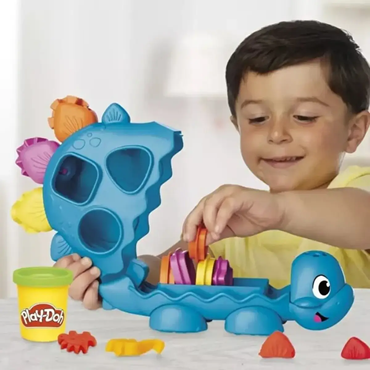Play-Doh Shapes And Colors Dıno