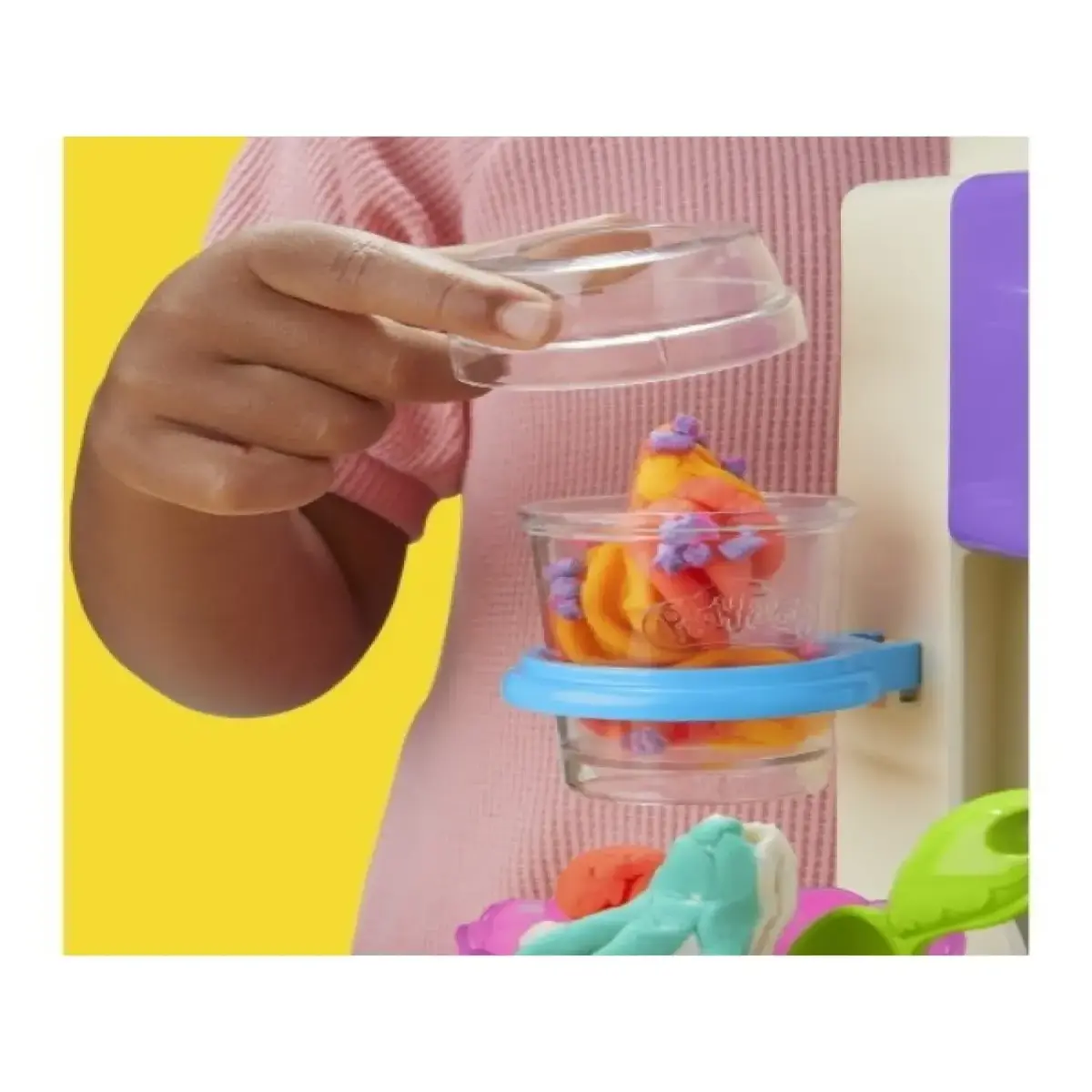 Play-Doh Raınbow Swırl Ice Cream Plays