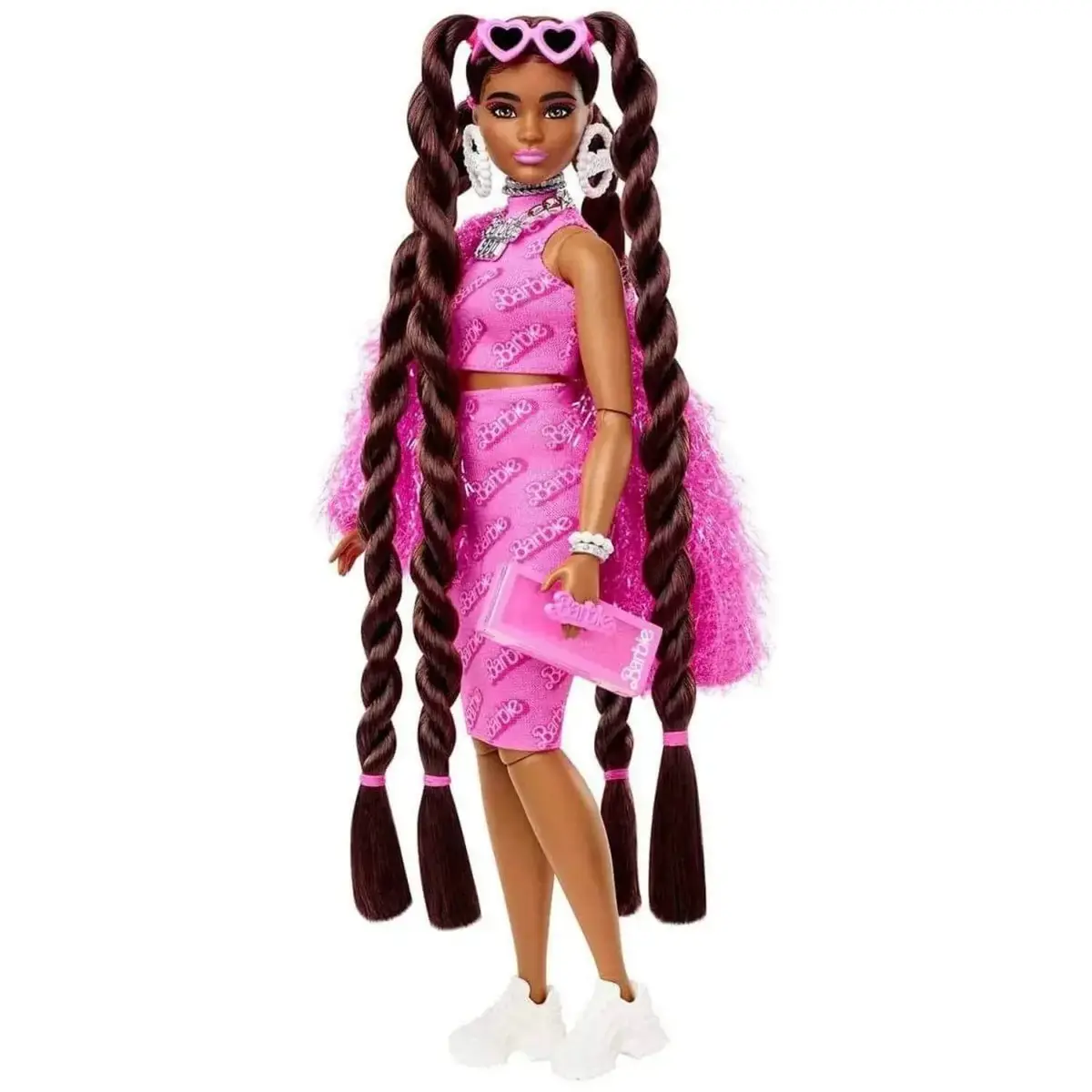 Barbie Extra Nostaljik Kıyafetli Bebek