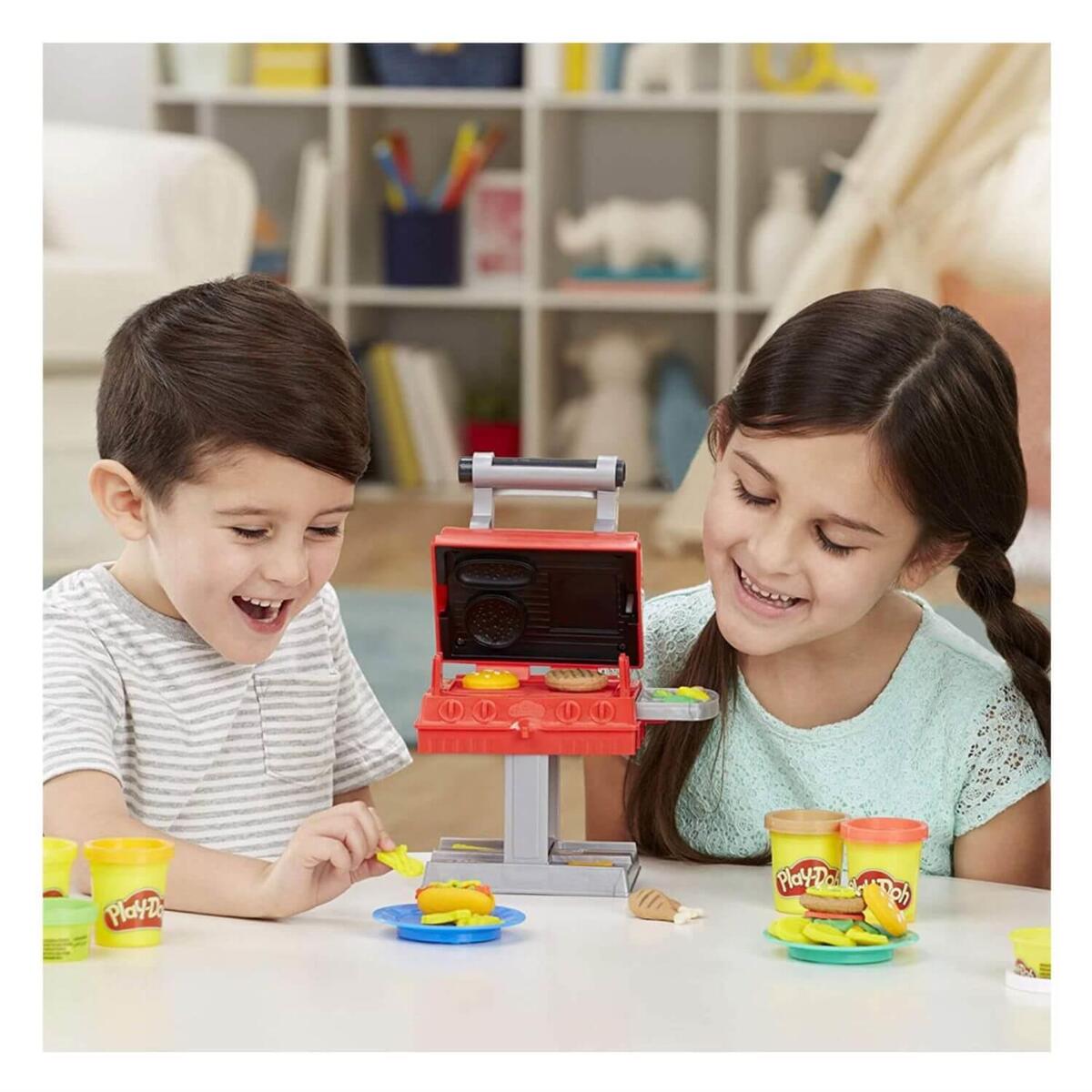 Play-Doh Yaratıcı Mutfağım Barbekü Partisi