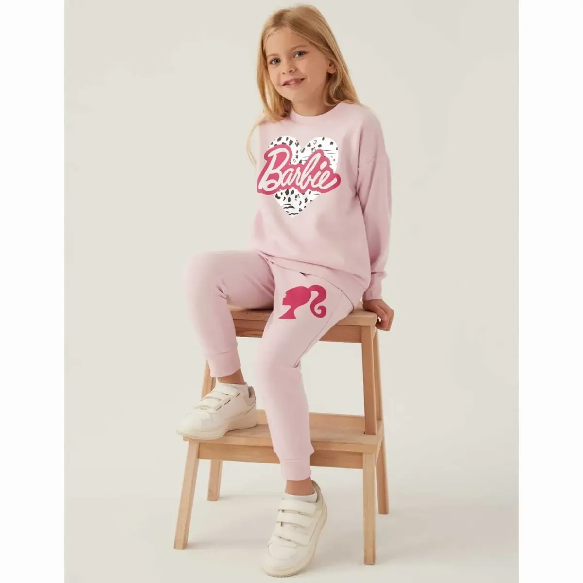 Barbie Eşofman Takımı Toz Pembe