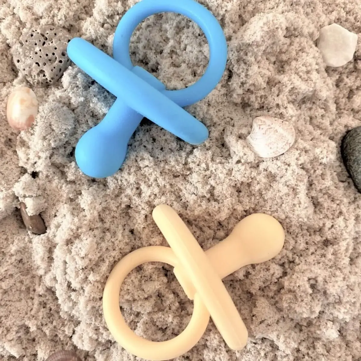 OiOi Emzik 0+ Ay Mineral Blue