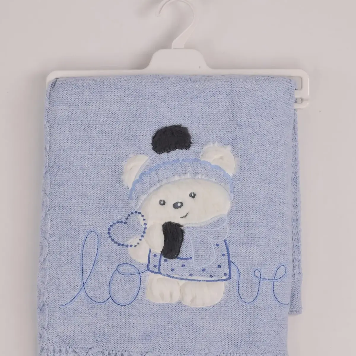 Mini Damla Battaniye Triko Love Nakışlı 80x100cm Mavi Mini Damla Battaniye Triko Love Nakışlı 80x100cm Mavi