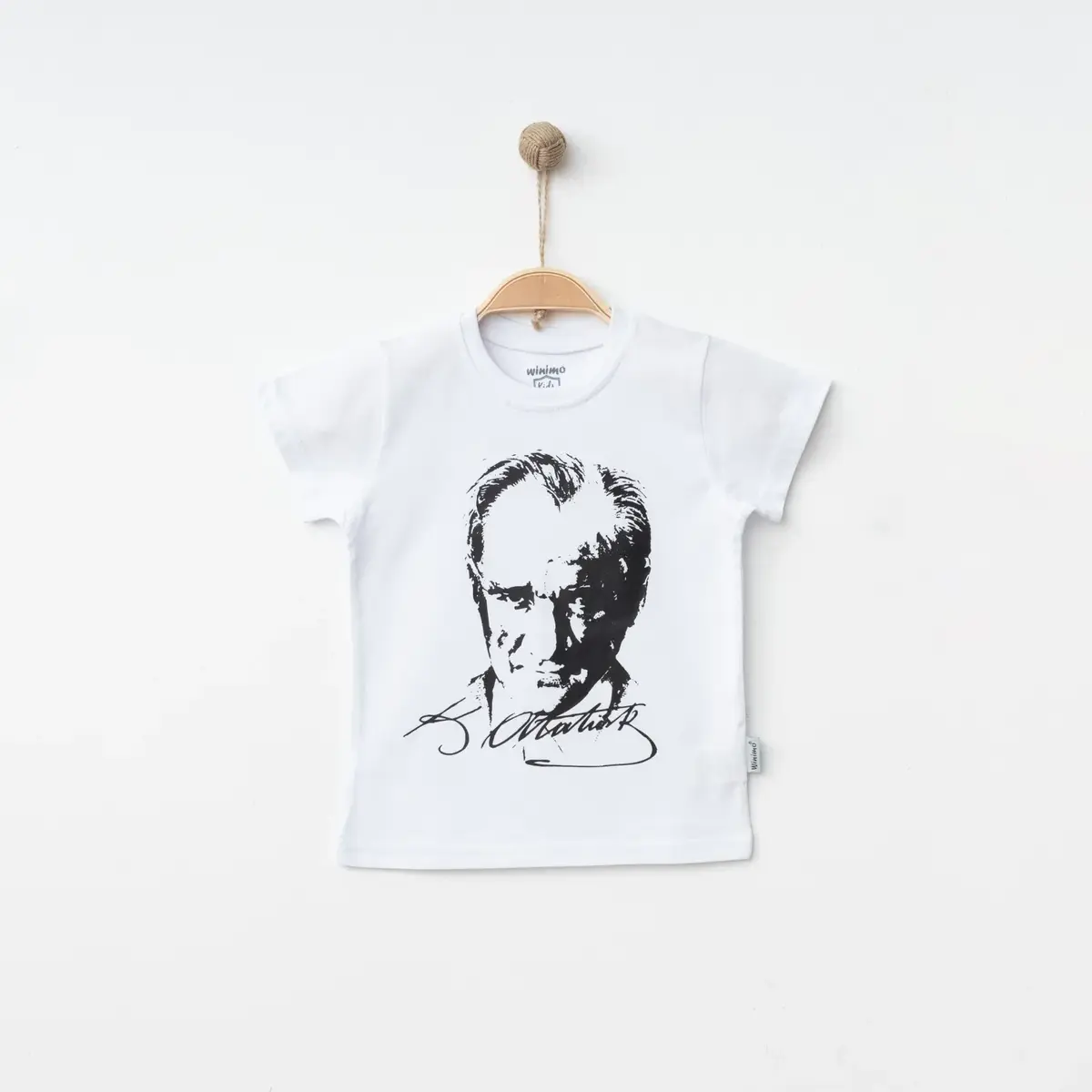 Winimo T-Shirt Atatürk Baskılı Beyaz Winimo T-Shirt Atatürk Baskılı Beyaz