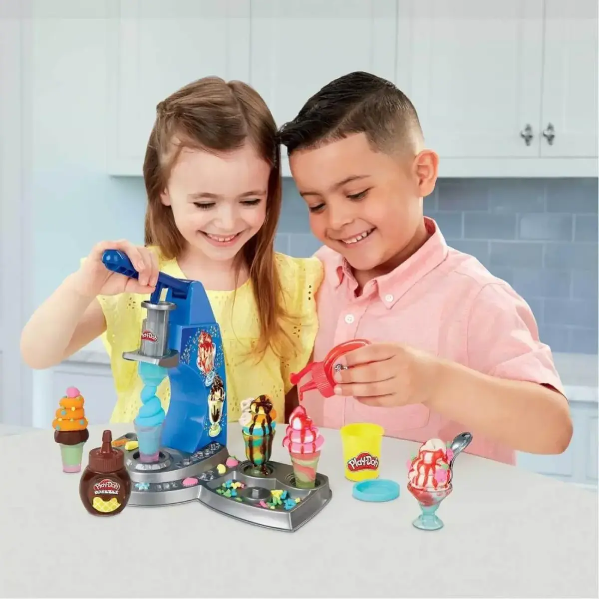 Play-Doh Renkli Dondurma Dükkanım