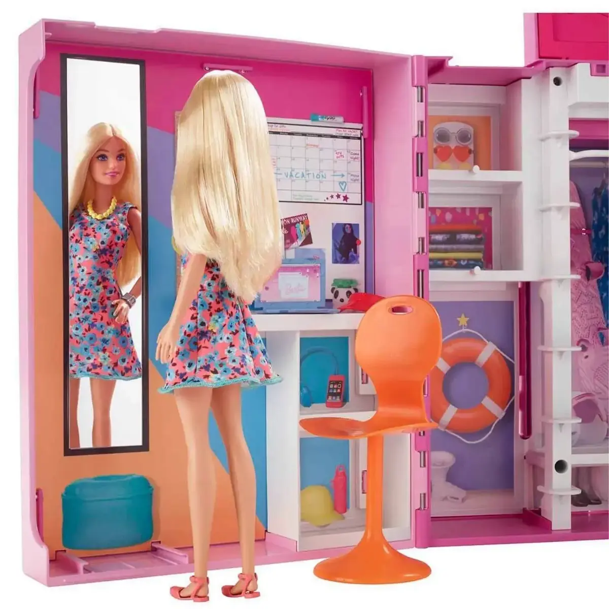 Barbie ve Rüya Dolabı Oyun Seti