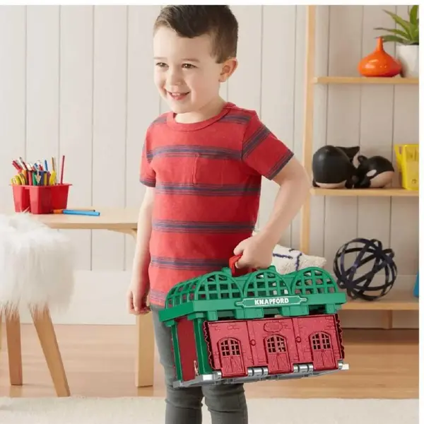 Thomas & Friends  Knapford İstasyonu Oyun Seti