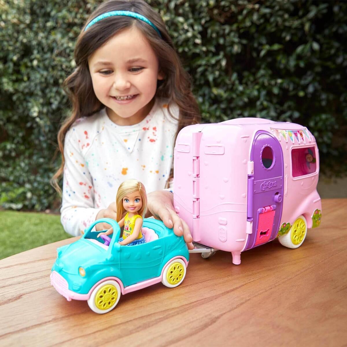 Barbie Chelseanin Karavanı