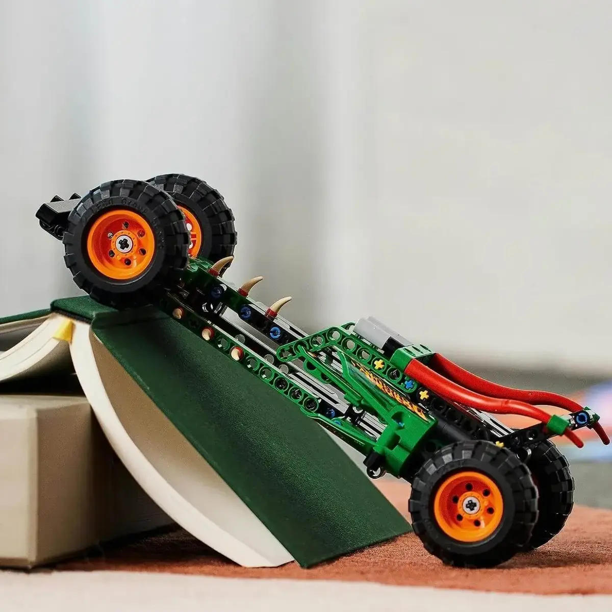 LEGO Technic Monster Jam Dragon 42149