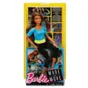 Barbie Sonsuz Hareket Bebeği Kumral Siyah Taytlı