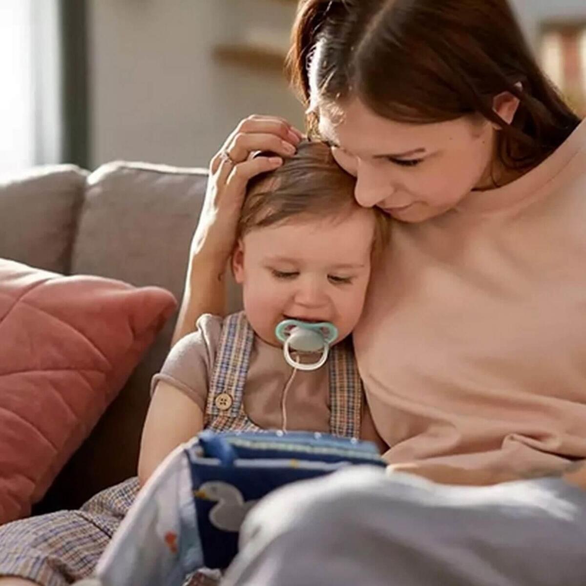 Philips Avent SCF349/01 Ultra Air Silikon Emzik 2li 18+ Ay Nighttime Renkli