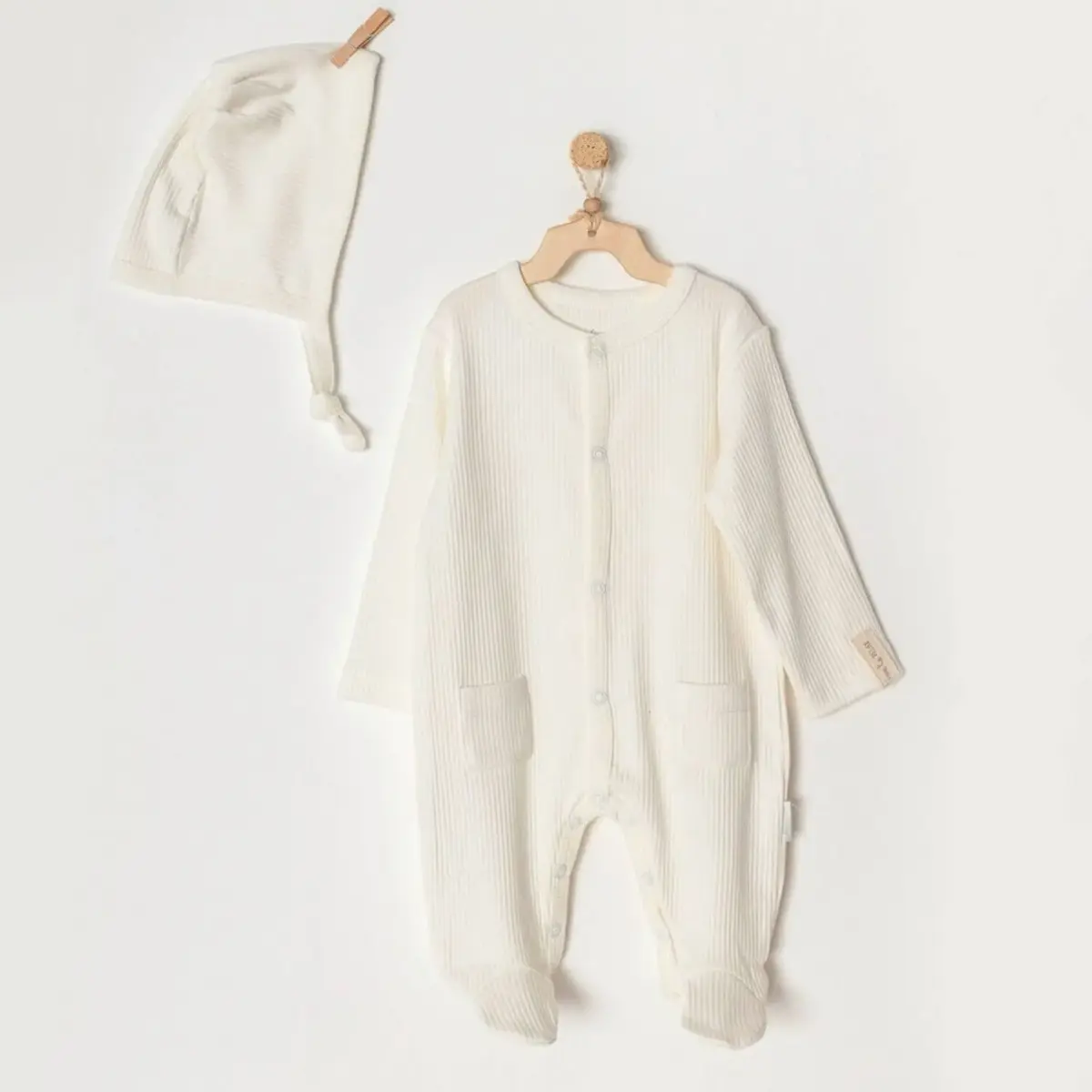 Andy Wawa Tulum Şapka Takım Modal Ekru Andy Wawa Tulum Şapka Takım Modal Ekru