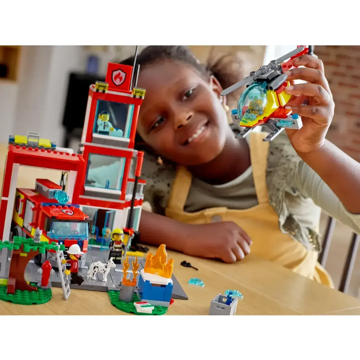 LEGO City İtfaiye Merkezi 60320