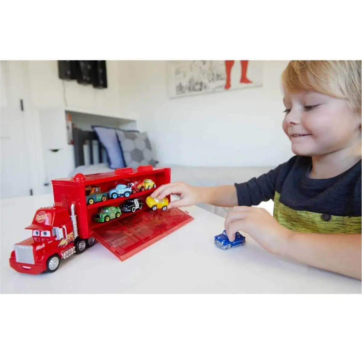 Cars Mini Tır