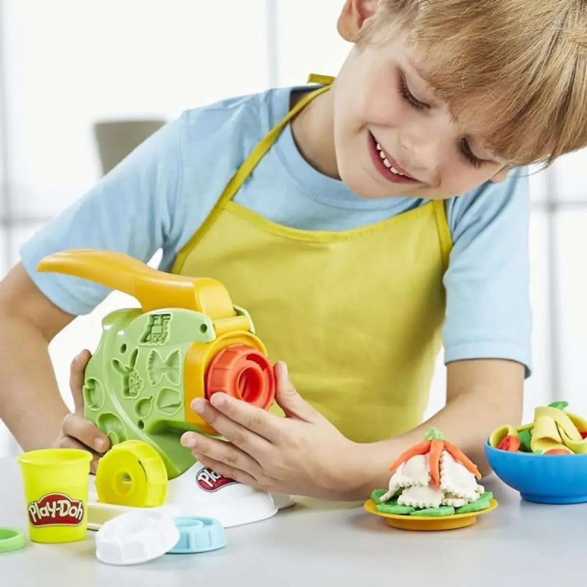 Play-Doh Yaratıcı Mutfağım Makarna Seti
