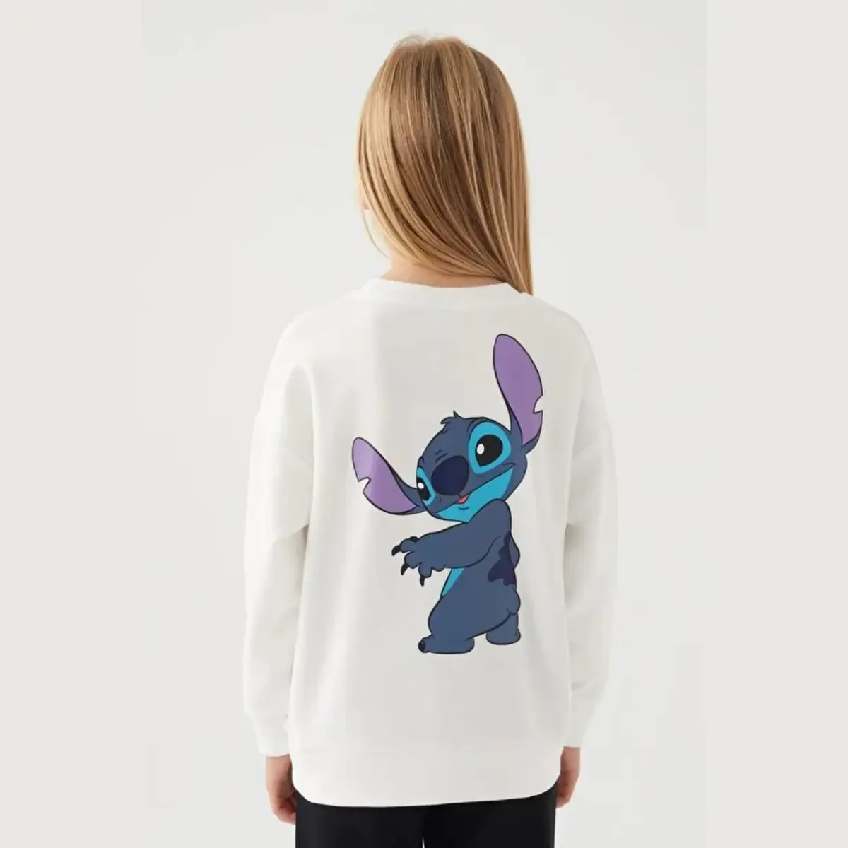Stitch Sweatshirt Krem