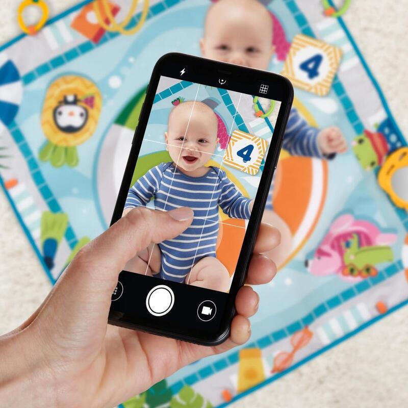 Fisher Price Havuz Keyfi Oyun Minderi