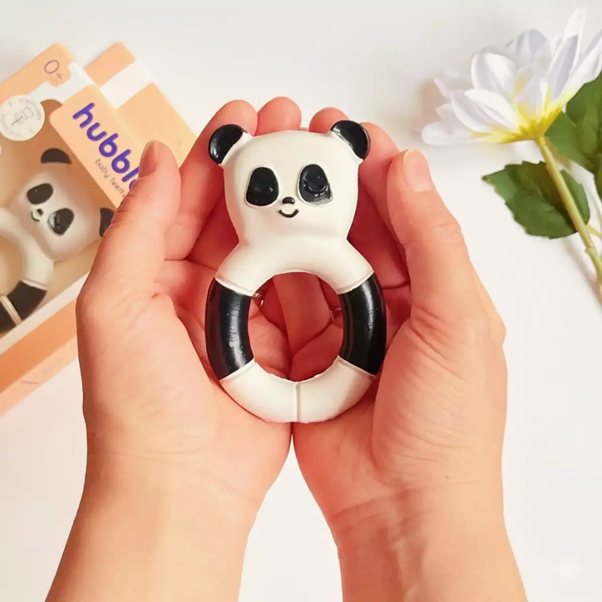 Hubble Doğal Bebek Diş Kaşıyıcı Ve Oyuncağı Panda Halkalı