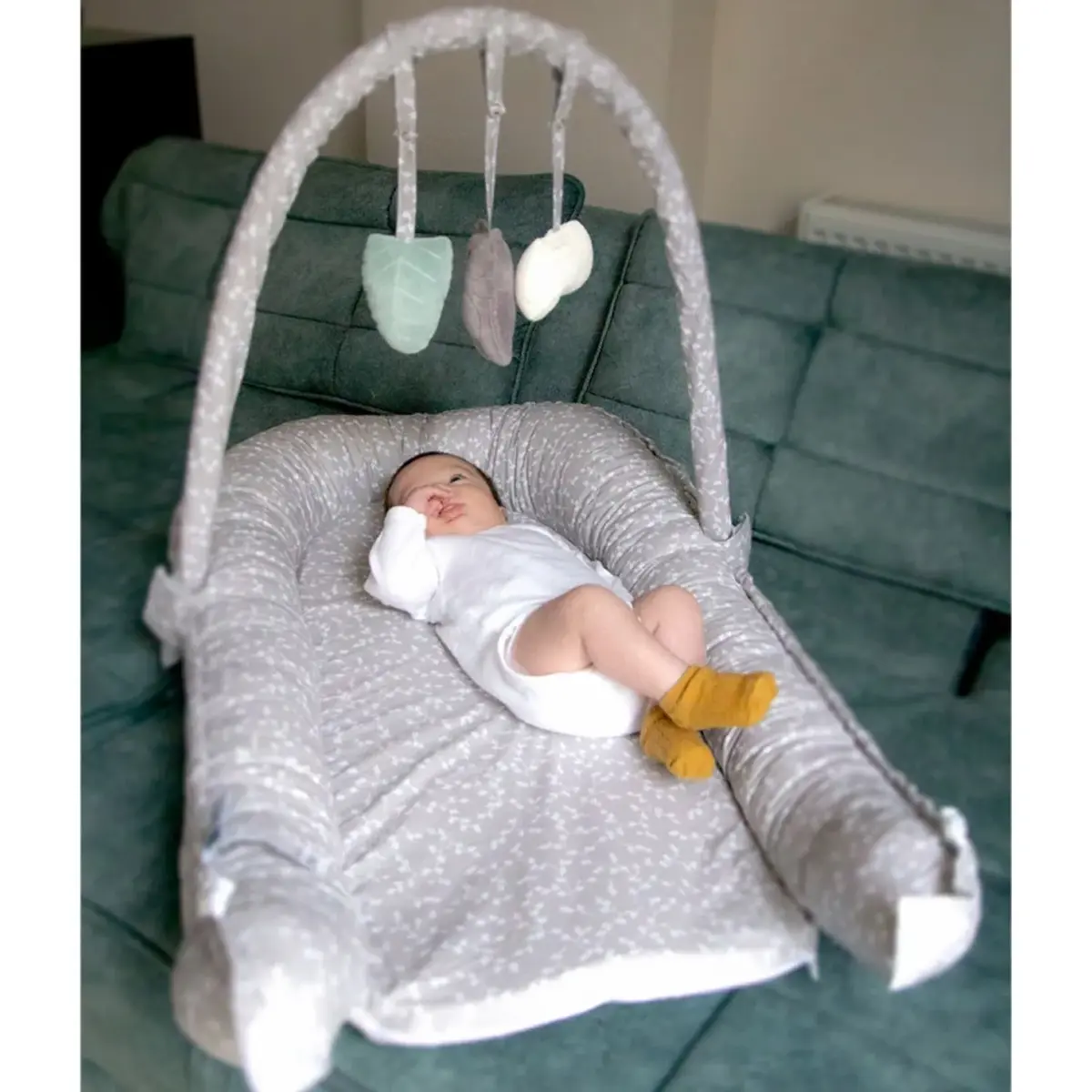 Babyjem Oyuncaklı Anne Baba Yanı Yatağı Gri Çiçek