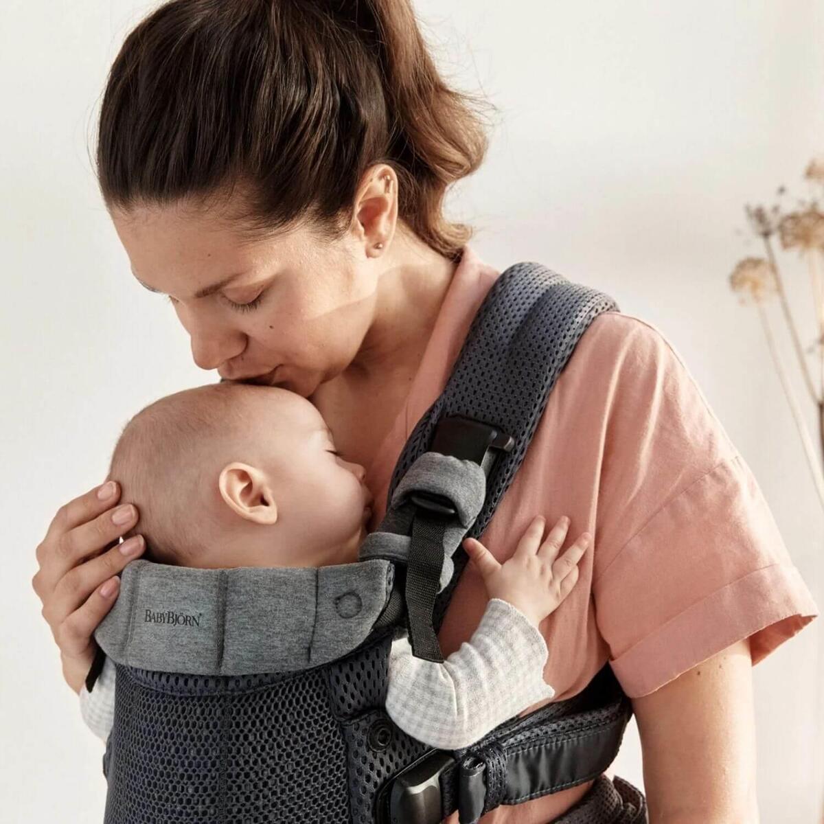 Babybjörn Kanguru Harmony 3D Mesh Anthracite