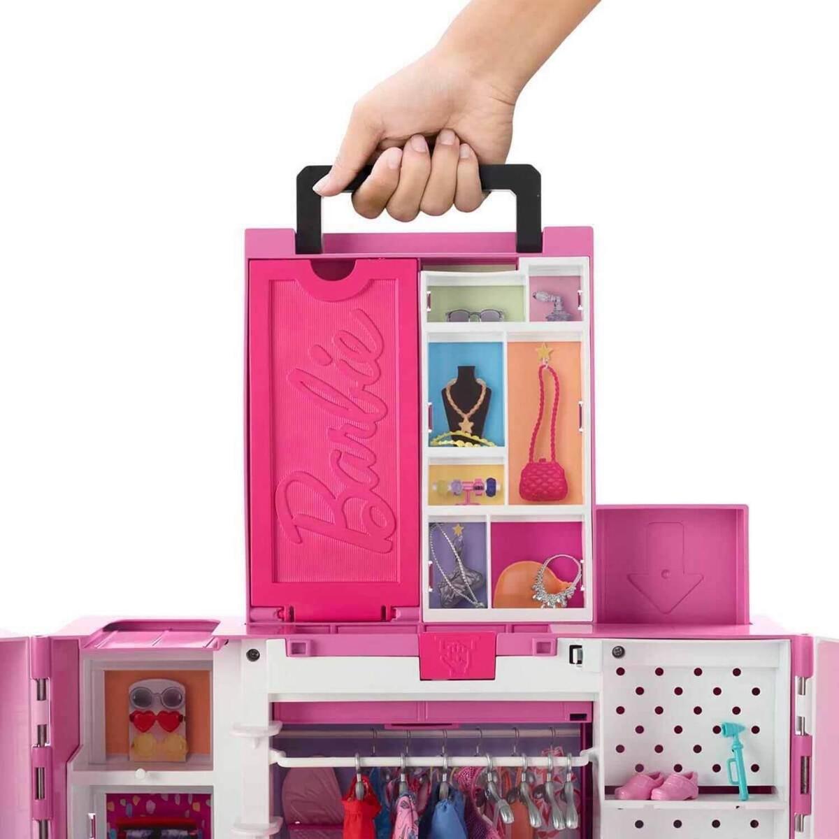 Barbie ve Rüya Dolabı Oyun Seti