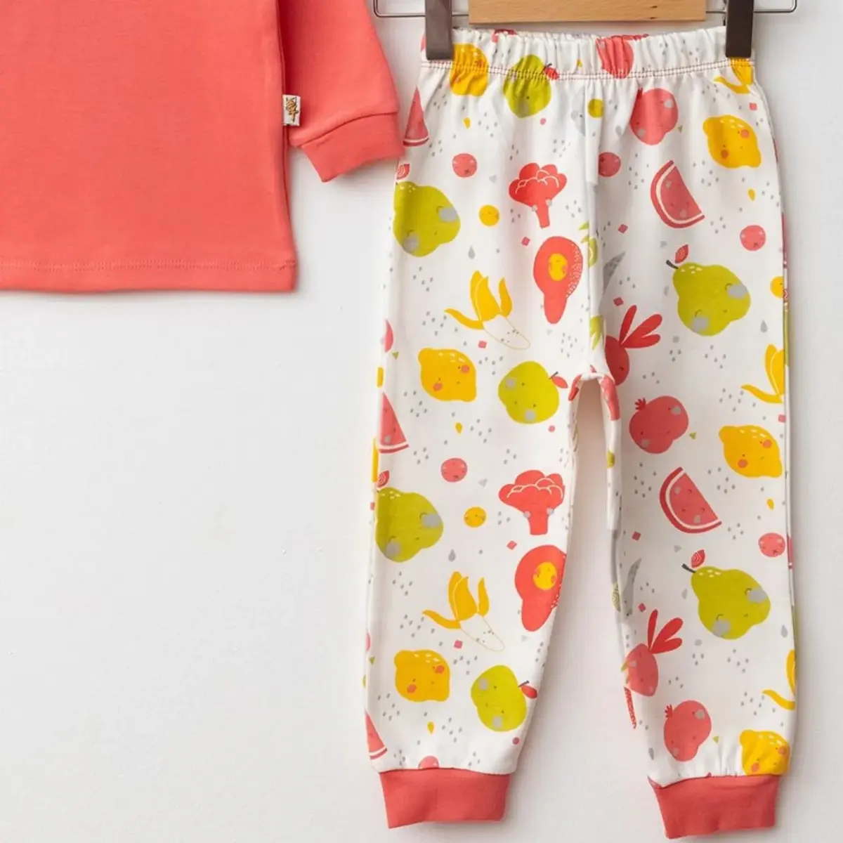 Mini Damla Pijama Takımı Penye Meyve Sebze Emprime Nar Çiçeği