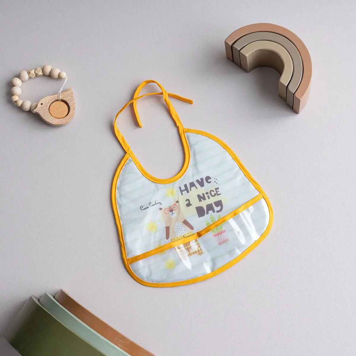 Pierre Cardin Mama Önlüğü Küçük Boy PVC Pierre Cardin Mama Önlüğü Küçük Boy PVC