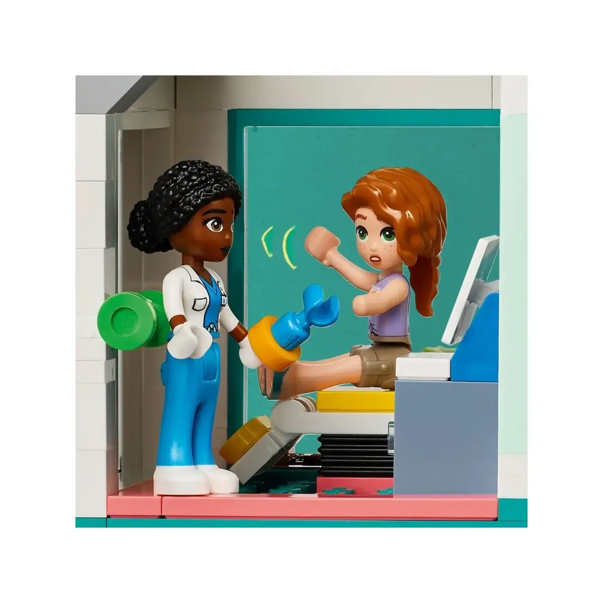 LEGO® Friends Heartlake City Hastanesi 42621