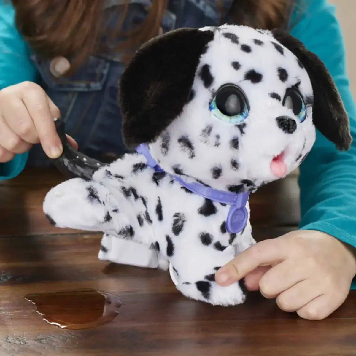 Furreal Peealots Yürüyen Çiş Yapan Dostlarım