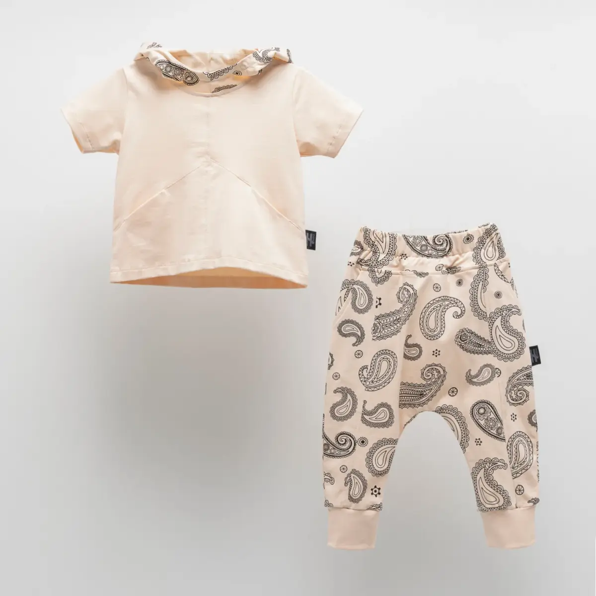 Moi Noi 2li Takım Şortlu Kapşonlu Bej Moi Noi 2li Takım Şortlu Kapşonlu Bej