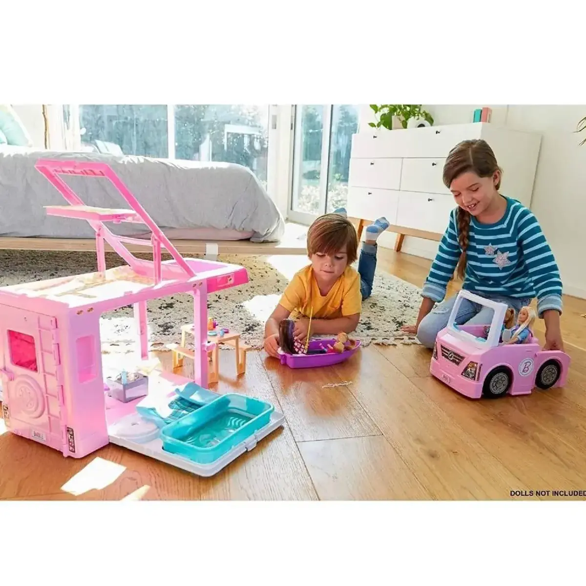 Barbie'nin Üçü Bir Arada Rüya Karavanı