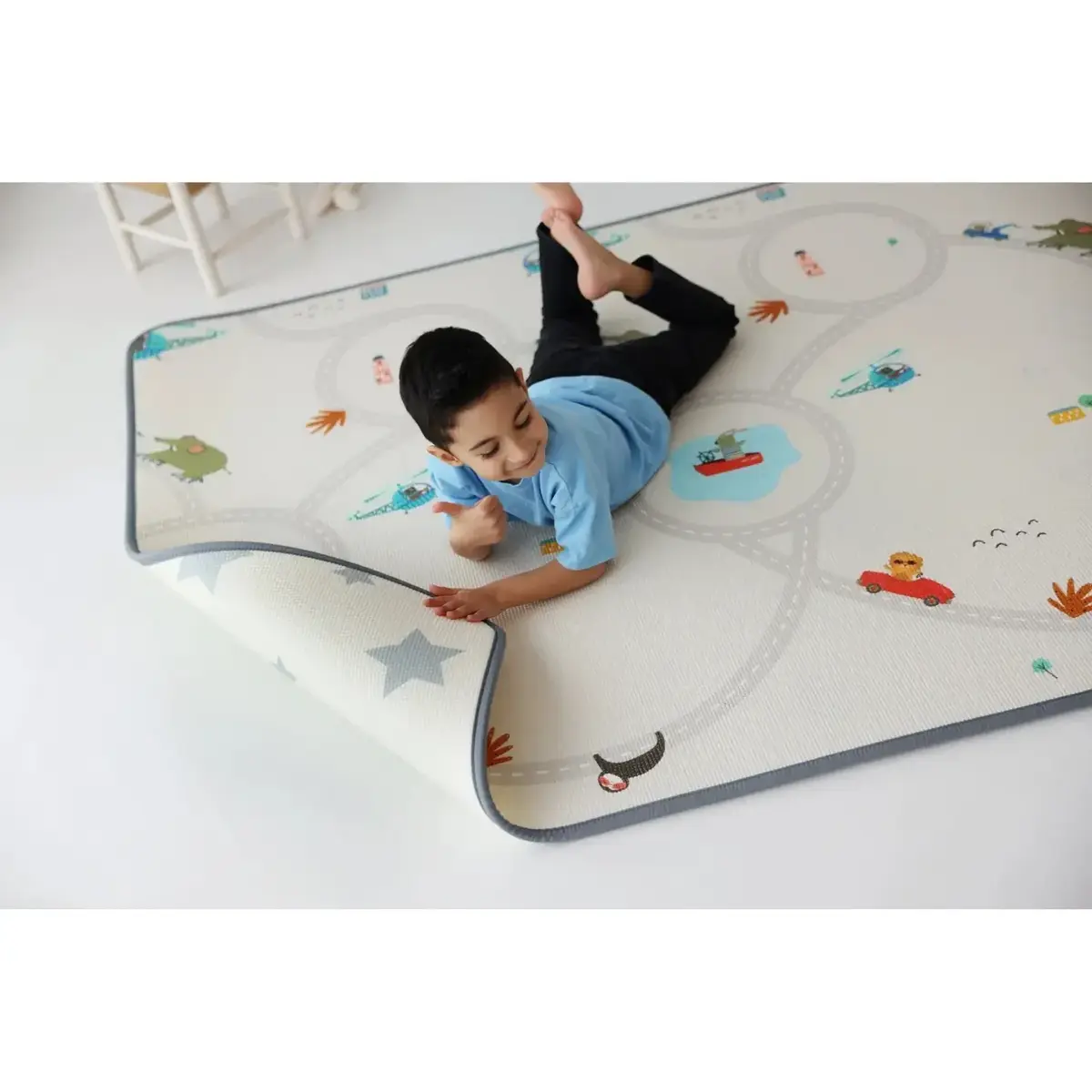 Coolmats Eğlenceli Gezi -Yıldızlar Oyun Halısı 140x200x1