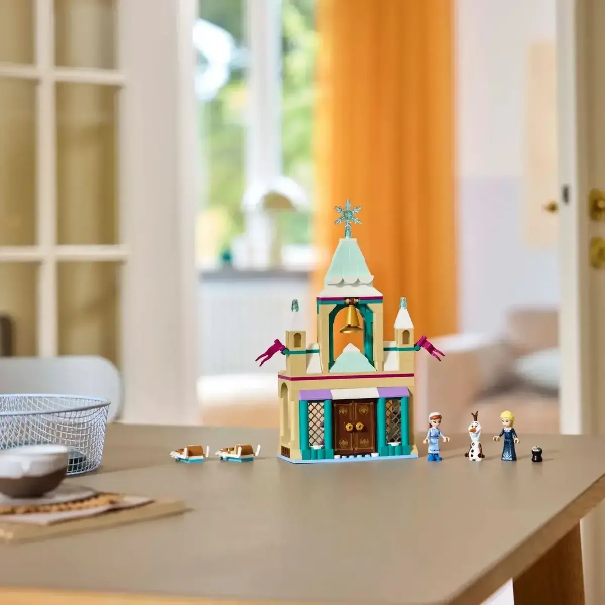 LEGO Disney Frozen Arendelle Karlar Ülkesi Şatosu 43265