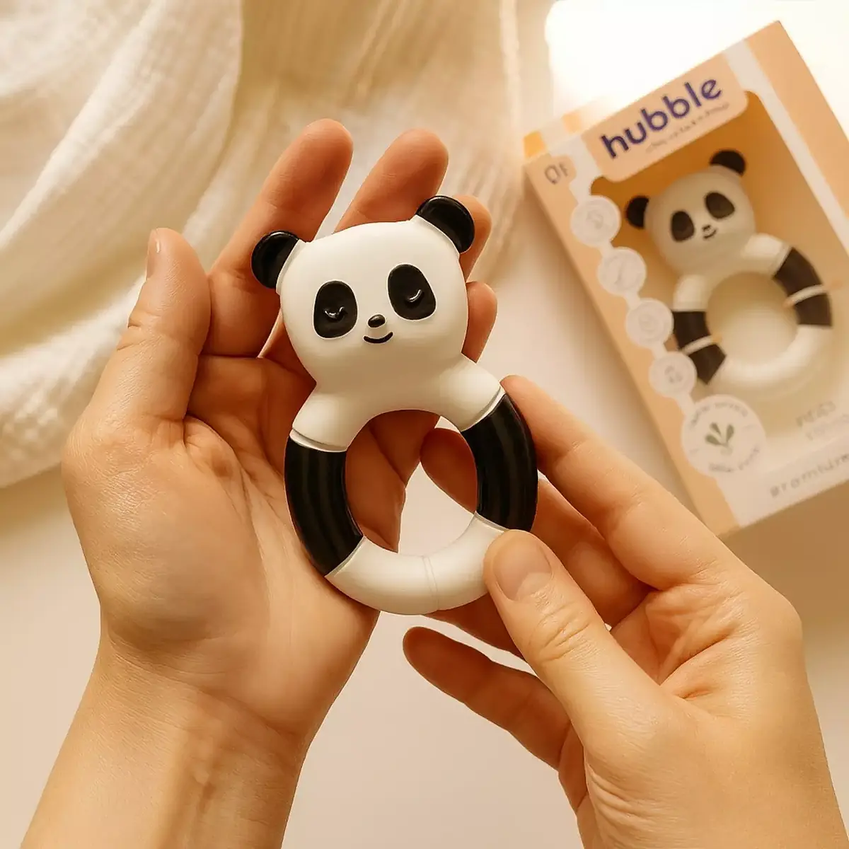Hubble Doğal Bebek Diş Kaşıyıcı Ve Oyuncağı Panda Halkalı