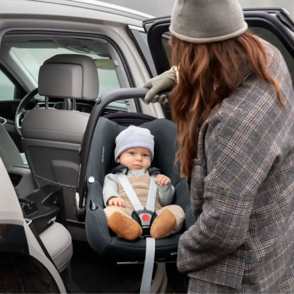 Maxi-Cosi CabrioFix I-Size Oto Koltuğu 0-13 Kg Essential Graphite