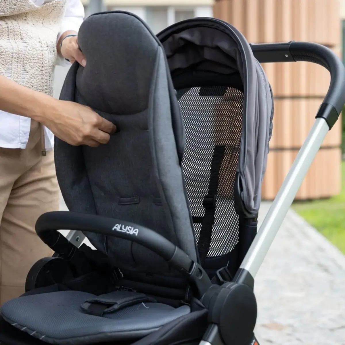 Chicco Trio Alysia I-Size Travel Sistem Bebek Arabası Anthracite