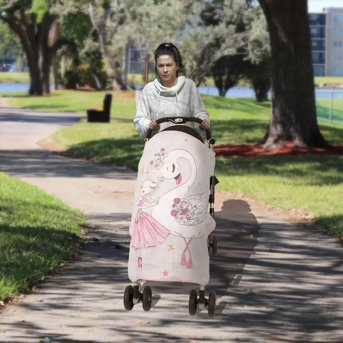 Sevi Bebe Müslin Bebek Arabası Örtüsü Pano Baskılı Kuğu