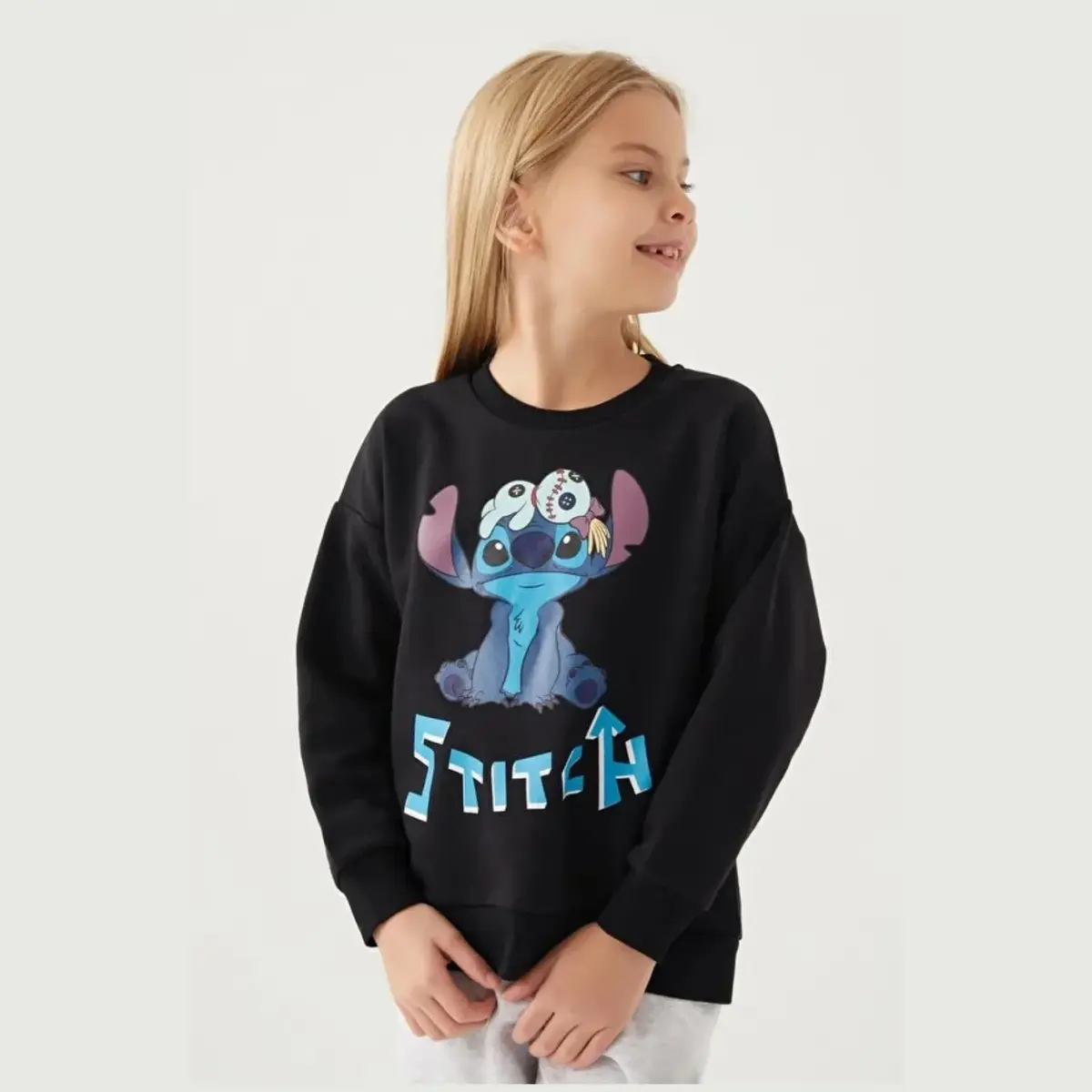 Stitch Sweatshirt Siyah Stitch Sweatshirt Siyah