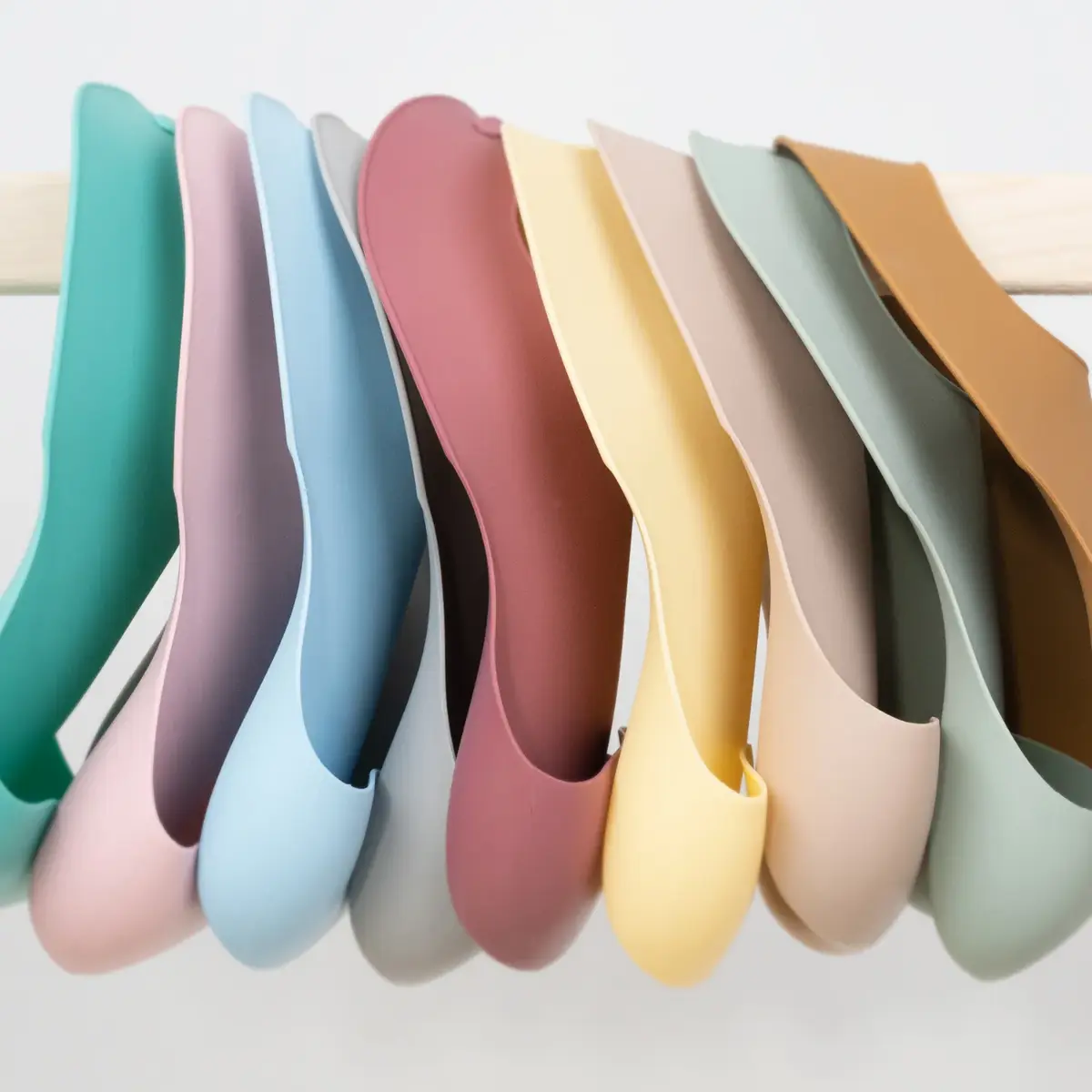 OiOi Silikon Mama Önlüğü 6+ Ay Bubble Beige