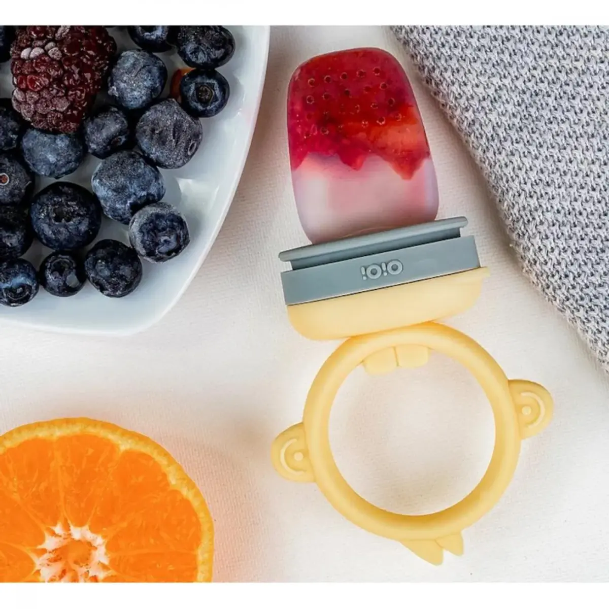 OiOi Silikon Püre Meyve ve Sebze Emziği 6+ Ay Mellow Yellow - Powder Grey