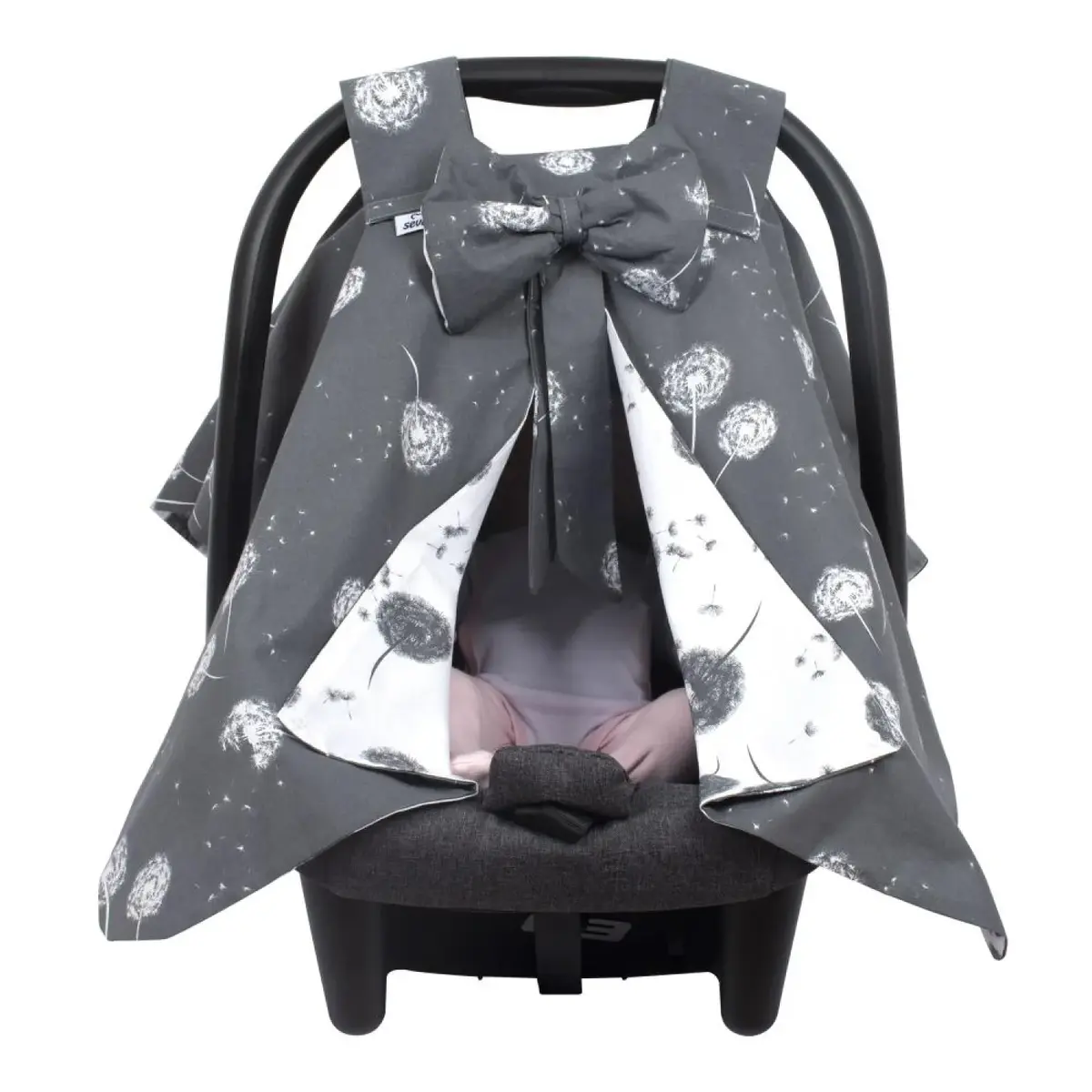 Sevi Bebe Fiyonklu Ana Kucağı Örtüsü Uç Uç Sevi Bebe Fiyonklu Ana Kucağı Örtüsü Uç Uç