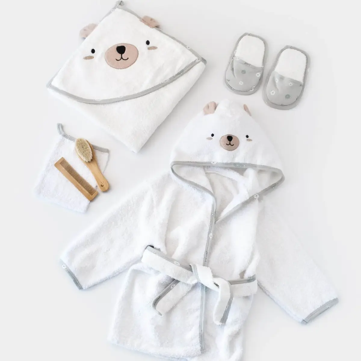 Bibaby Organik Bornoz Takımı Kutulu Hug Me Bear Yeşil