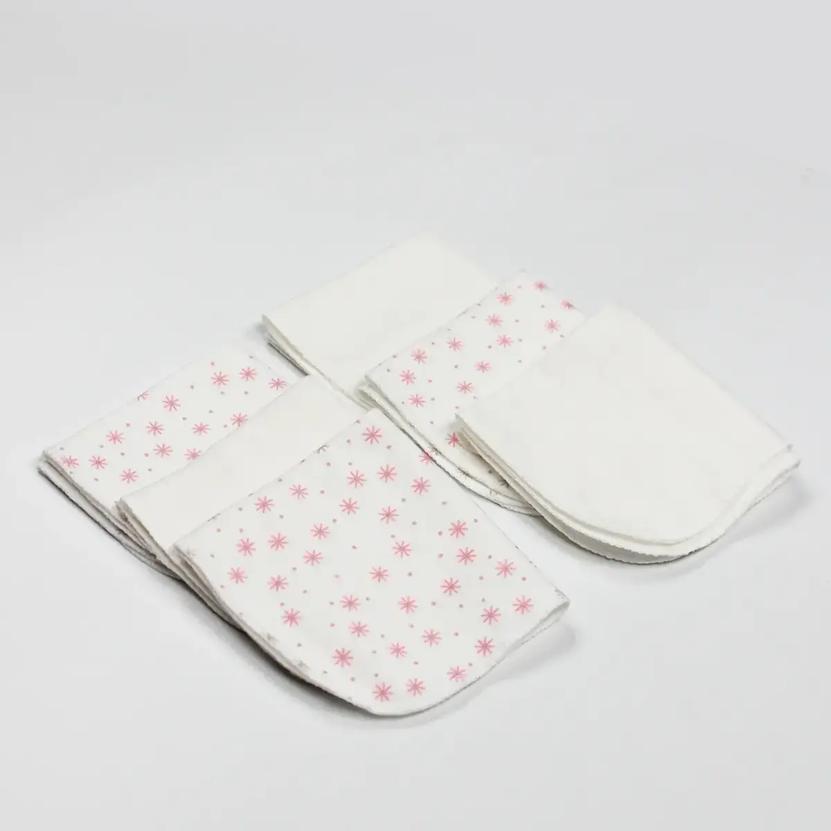 Bistyle Organik Mendil 6lı Stars Kutulu 20x20cm Pudra