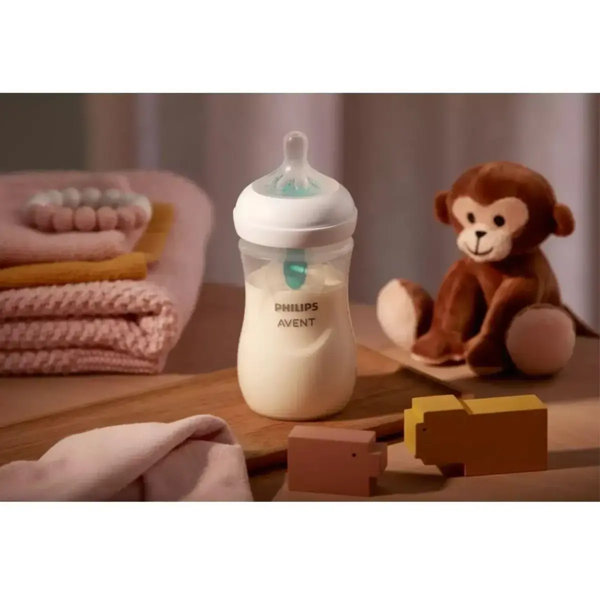 Philips Avent Doğal Tepkili Antikolik Biberon 260 ml